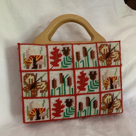 Vintage Fall 1970’s Needlework Patchwork handbag - Picture 2 of 6